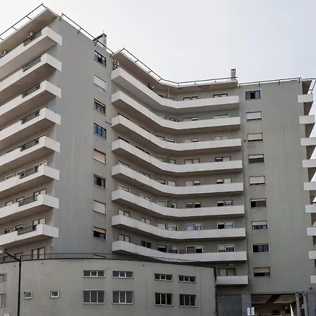 Apolonia 8 - Lisbonbreaks Apartment